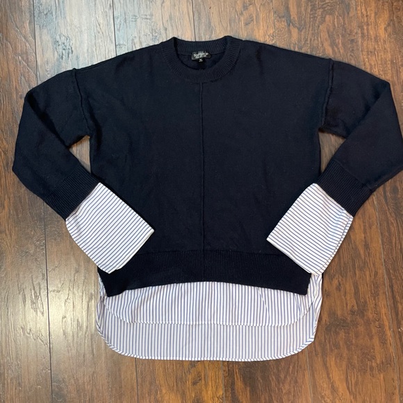 Topshop Sweaters - Topshop Women’s Layered Knit Sweater EUC Size 4